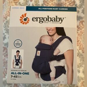 Ergobaby Carrier in Midnight Blue